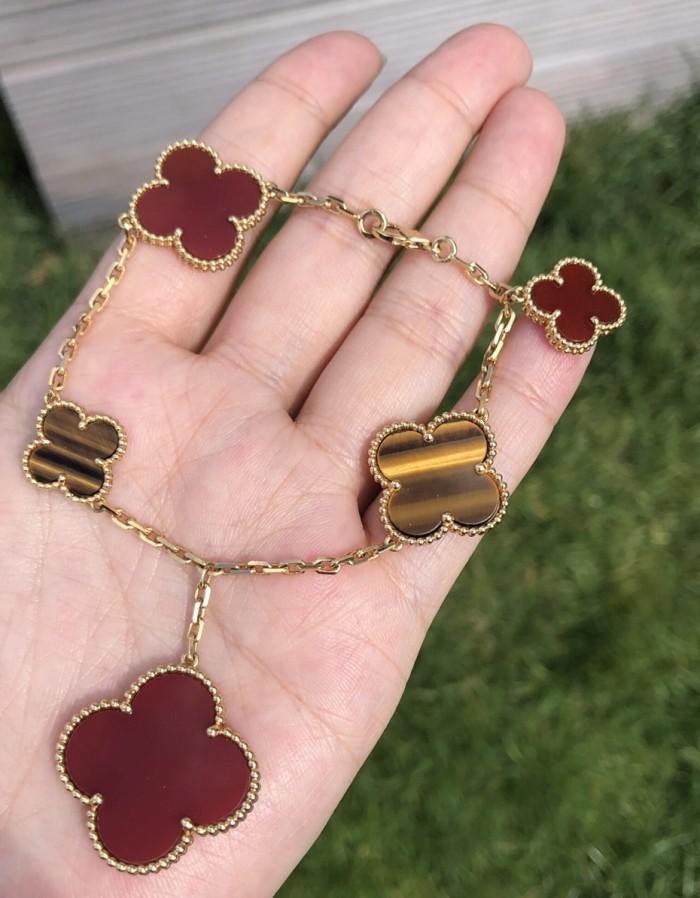 Clover Magic Red Alhambra Carnelian Tigereye bracelet Diamond Jewelry