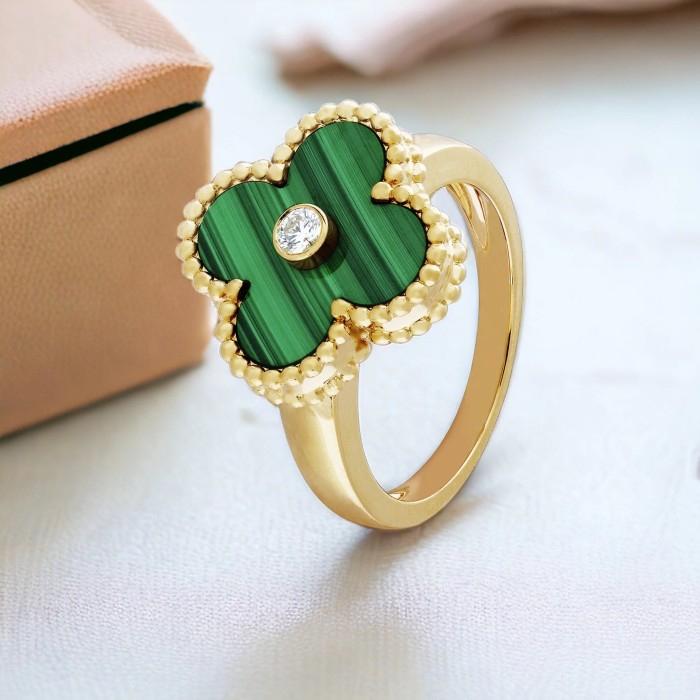 Vca holiday diamond ring 18 K gold Diamond Jewelry