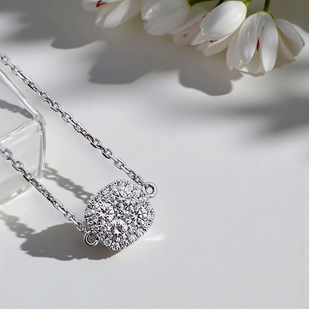 Cushion Diamond Bracelet 18K / Gelang Berlian Cushion 18K / Diamond Jewelry 159GB57200AB -HT
