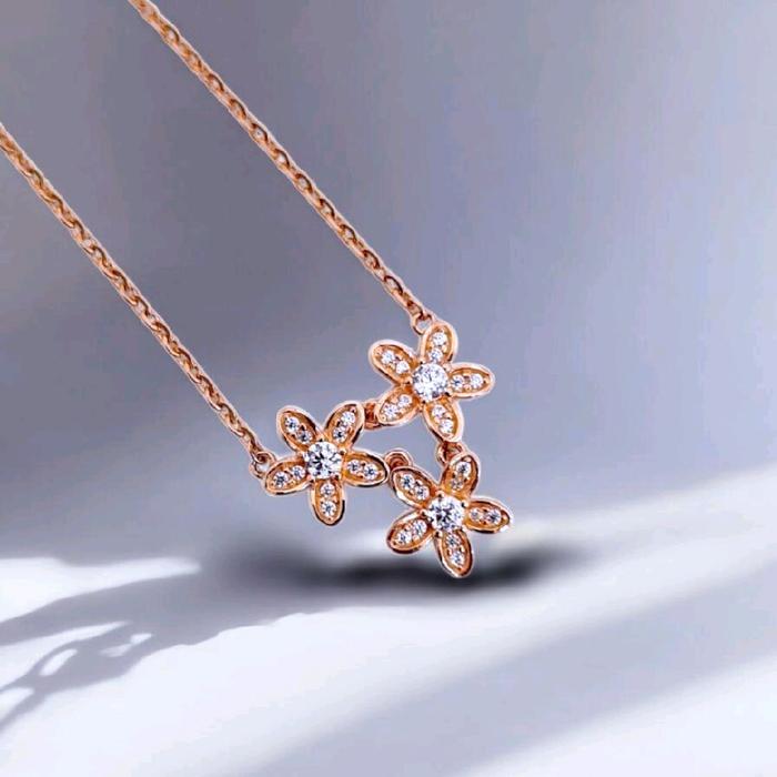 Triple Flower Rose Gold Necklace 17K / Diamond Jewelry / 453KMS269LS