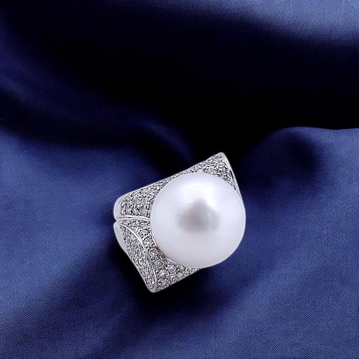 Pearl Diamond Ring 18K / Diamond Jewelry
