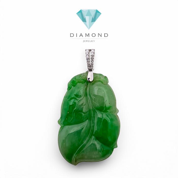 Liontin Giok Daun Berkian eropa18K / jade diamond pendant leaves Diamond Jewelry