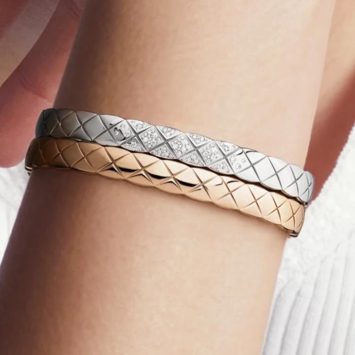 Quilt Medium Diamond Bangle 18K/Gelang Berlian Quilt 18K-Diamond Jewelry-407GBD12000LS-HT