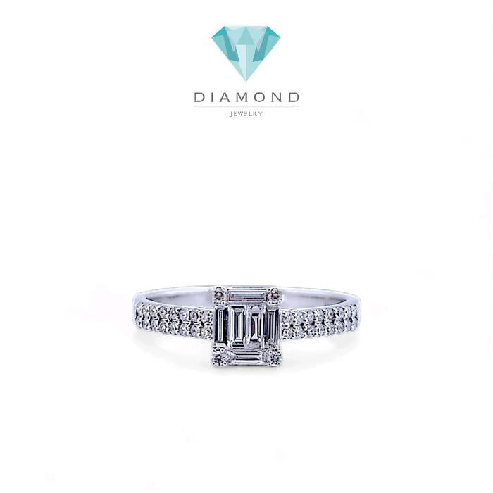 Baguette Diamond Ring 18K / Diamond Jewelry
