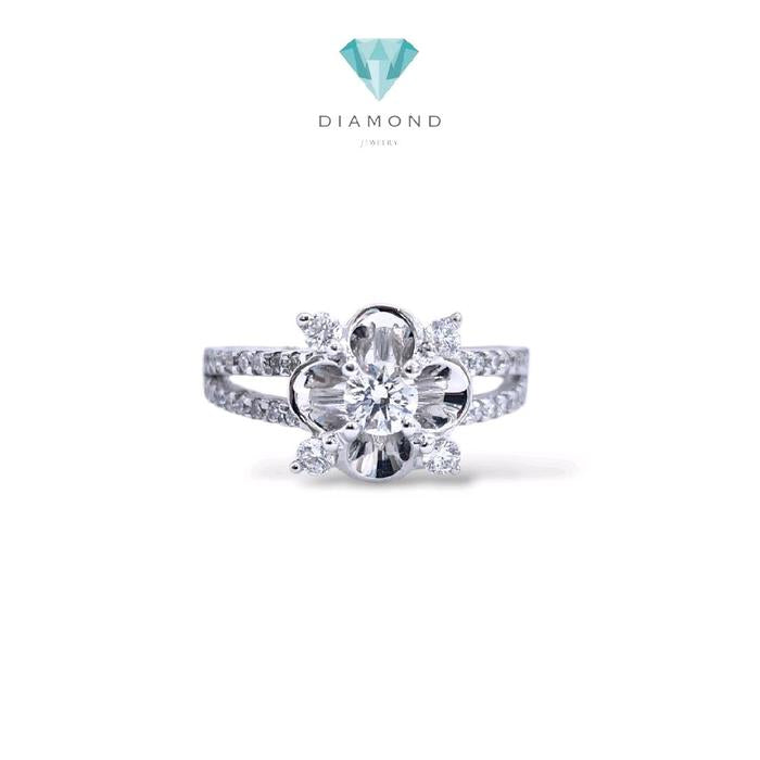 Flower Diamond Ring 18K / Cincin Bunga Berlian 18K / 387CB368LS