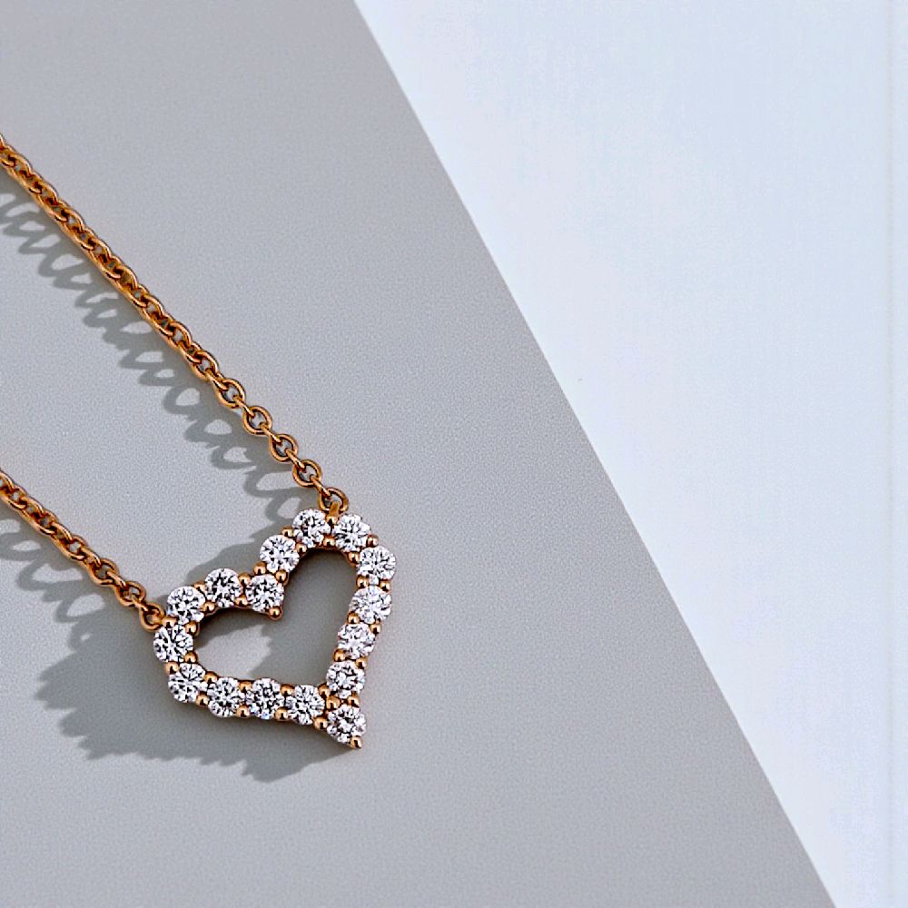 Love Diamond Necklace 18K / Kalung Berlian Hati 18K / Diamond Necklace 138KBD88000AB -HT