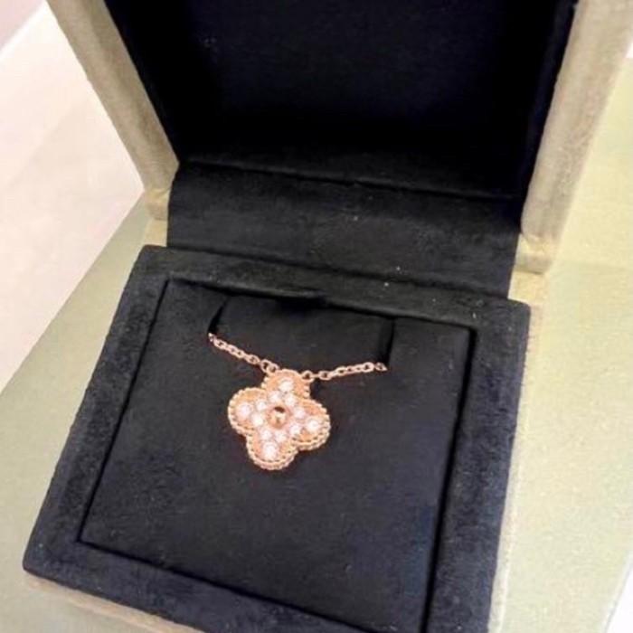 Diamond clover vintage vc necklace 18k Gold-Diamond Jewelry