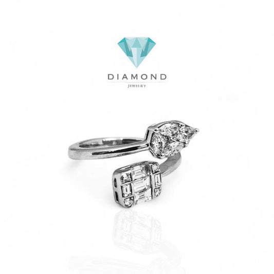 Baguette & teardrop Diamond Ring