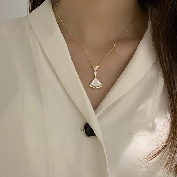 Mop Pearl Diva Pendant Diamond/Kalung Berlian Diva-Diamond Jewelry-411KBD12000RY-HT