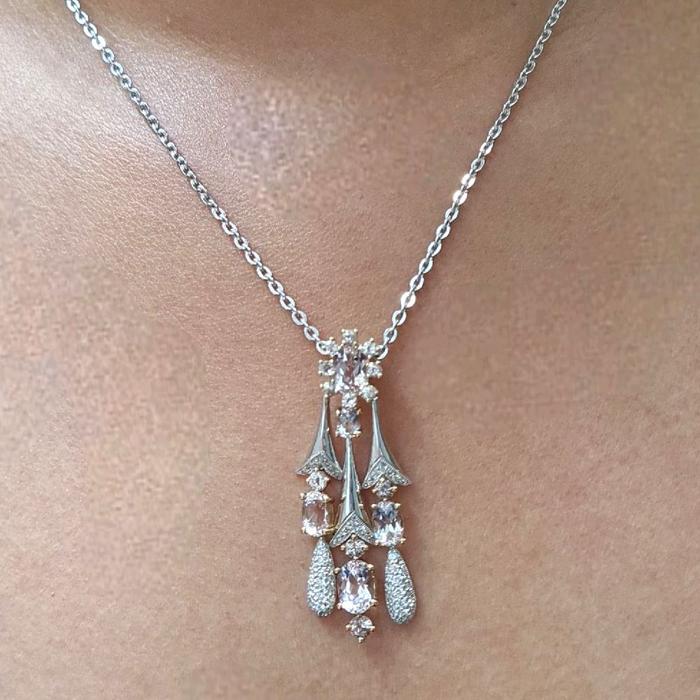 Liontin Flower Magonite Diamond 18K / Diamond Jewelry 19LBGT520WP-HT