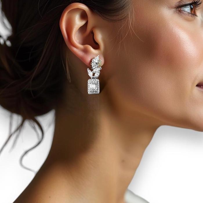 Anting berlian 18K Diamond Jewelry