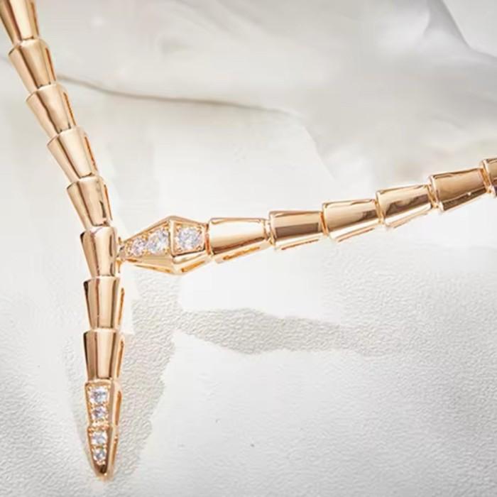 Ulo snake necklace diamond gold 18k-Diamond jewelry