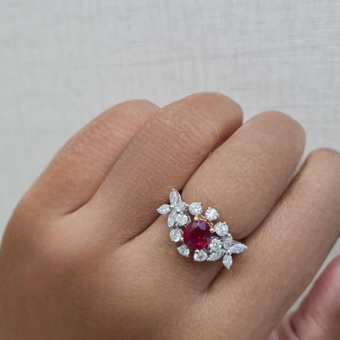 Ruby Diamond Ring / Diamond Jewelry