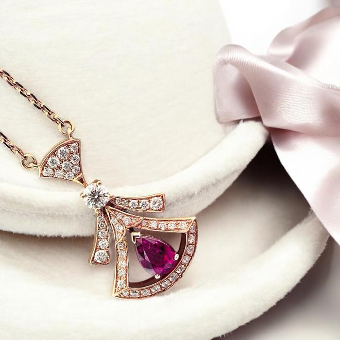 Diva's Necklace 18K / Diamond Jewelry-5KBD5646DM-(2300HT)
