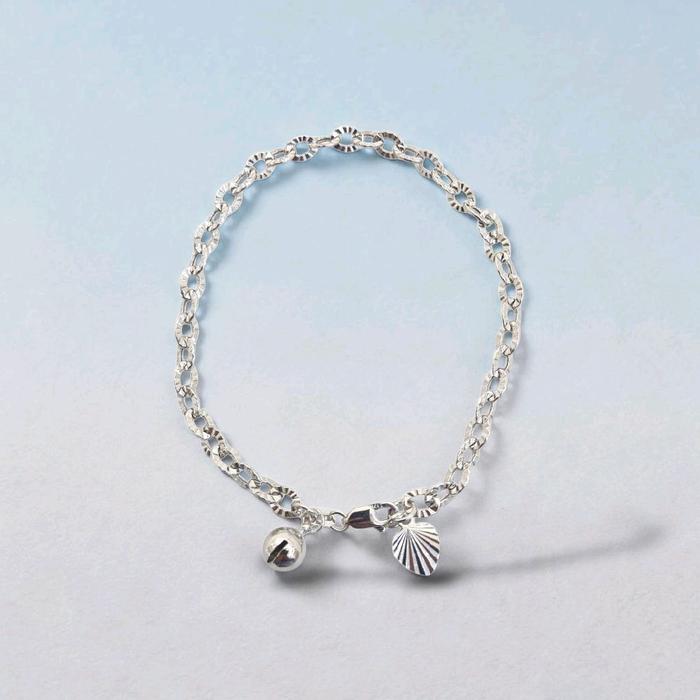White Gold Bracelet With Heart And Bell 17K / Diamond Jewelry / 487GMS307LS