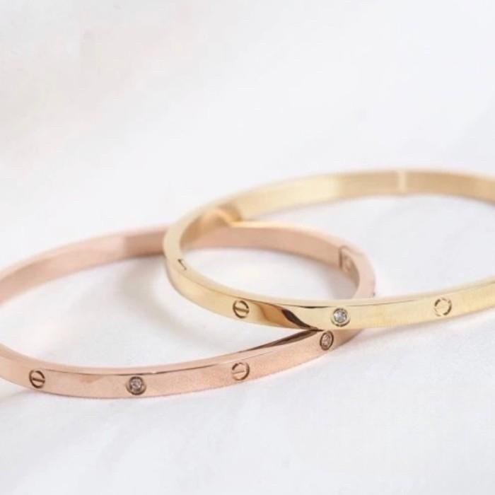 Diamond mini love bangle crt 18 krt rose gold-Diamond Jewelry