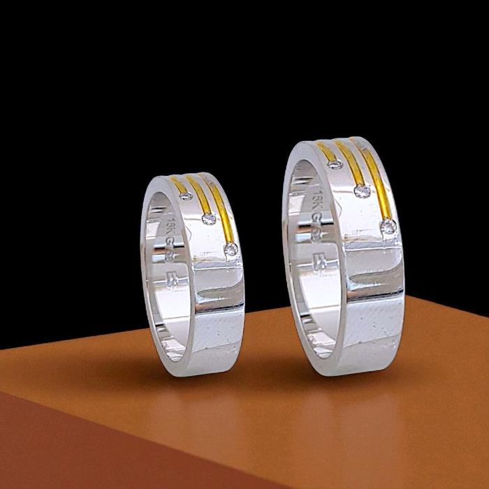 Wedding Ring 3 Strip Diamond 18K / Cincin Nikah 3 Garis  Diamond  18K / Diamond Jewelry 19CBNKH503WPLS - 20CBNKH610WPLS-HT