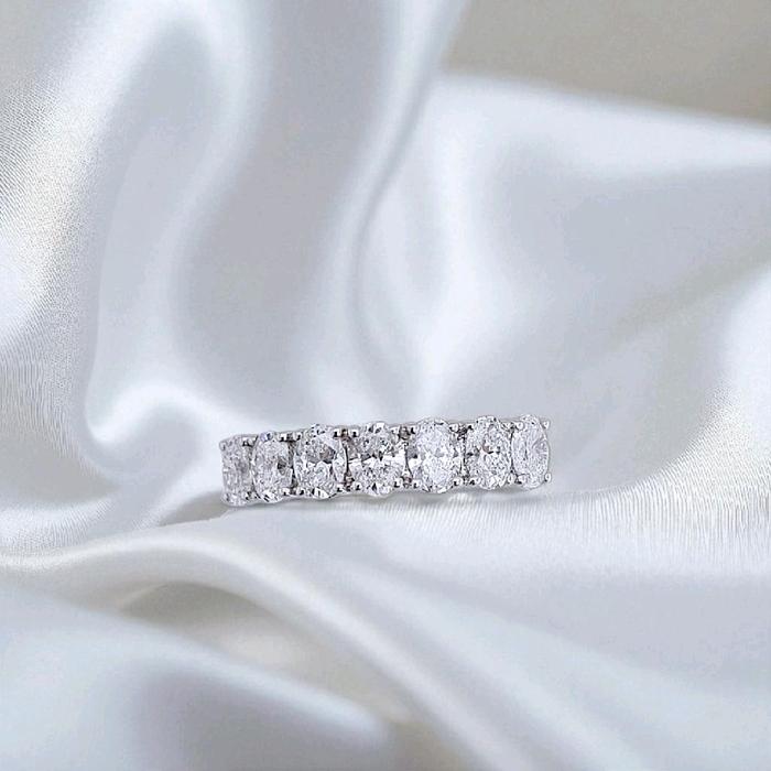 Listring Oval Diamond Ring 18K / Cincin Berlian Listring Oval 18K / Diamond Jewelry 363CB1300PGKLS-HT