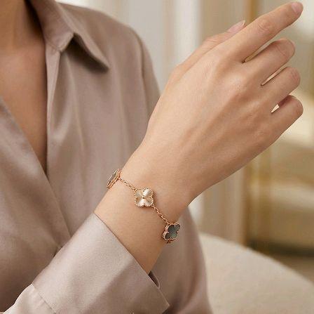 Magic 4 Clover Bracelet 18K / Gelang Clover 4 Magic 18K / 430GBD1416RY