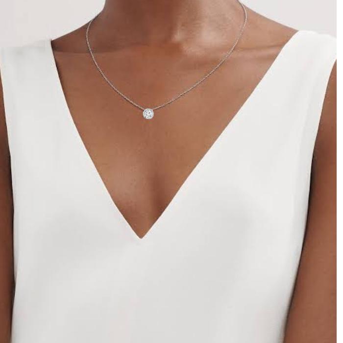 Solitaire GIA diamond pendant 0.5 crt & 1 crt Halo Diamond Jewelry