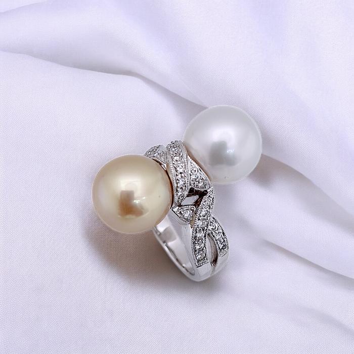 Duo Pearl Diamond Ring 18K / Diamond Jewelry