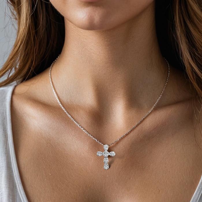 Diamond Cross Pendant/Liontin Berlian Salib 18K