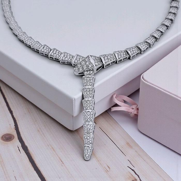 Ulo Serpenti Large Diamond Necklace 18K / Kalung Berlian Ulo Serpenti Besar 18K / Diamond Jewelry-1KBD4465ANNEW-HT