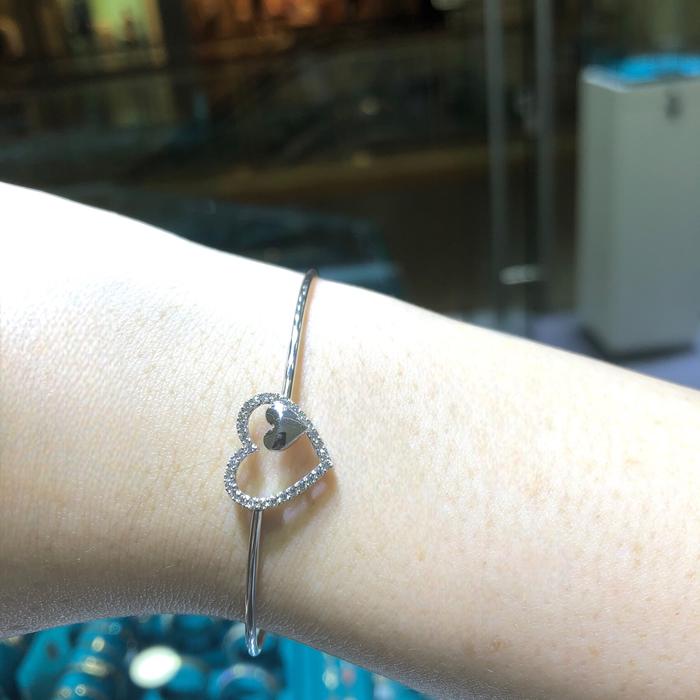 Double Heart Bangle Diamond 18K/ gelang berlian hati asli emas 18k - Diamond Jewelery