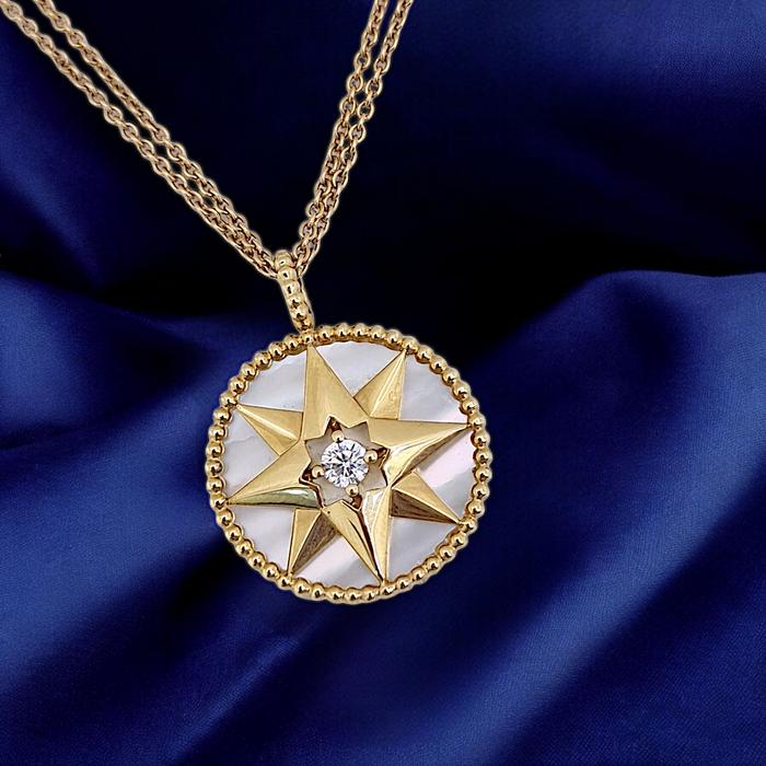 Liontin Star Lucky Diamond 18K- Liontin Fashion/ Diamond Jewelry