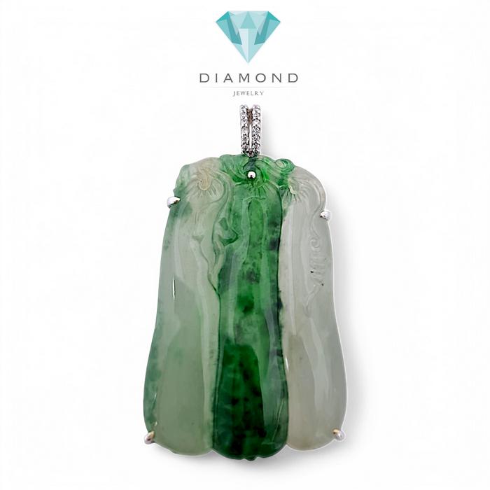 Giok Liontin With Diamond 18K / Diamond Jewelry