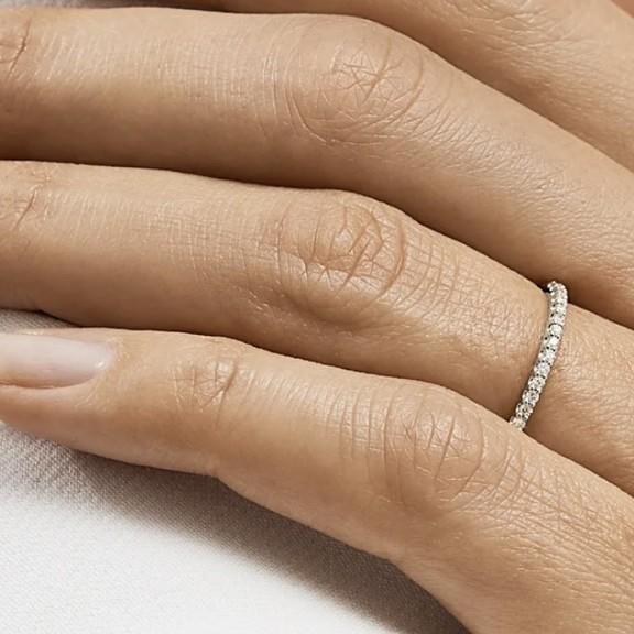V tennis diamond ring 18k -Diamond Jewelry