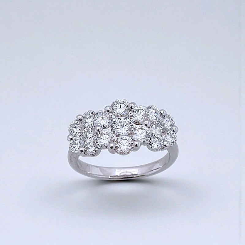 Tri Flower Diamond Ring 18K / Cincin Berlian Tiga Bunga 18K / Diamond Jewelry 373CB17300KVLS -HT