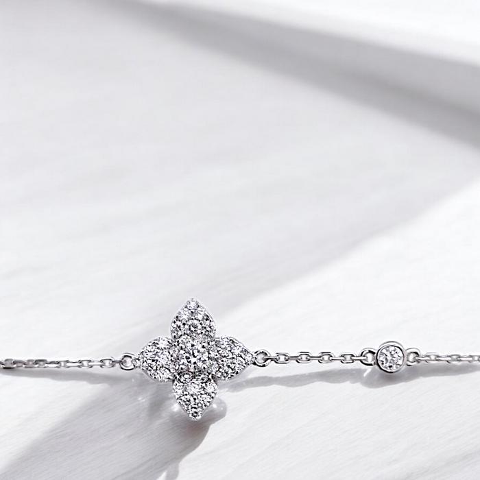 Flower Diamond Bracelet 18K / Diamond Jewelry