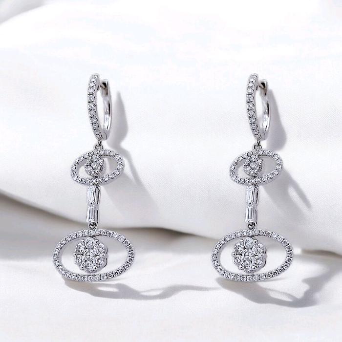 Eclipse Diamond Earring 18K / Diamond Jewelry