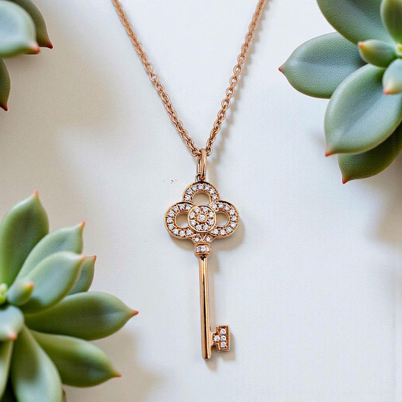 Key Diamond Necklace 18K / Kalung Kunci Berlian 18K / Diamond Jewelry 135KBD55000AB HT
