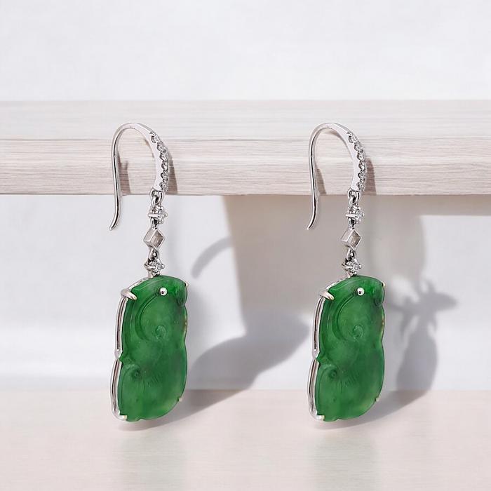 Giok Diamond Earrings / Diamond Jewelry