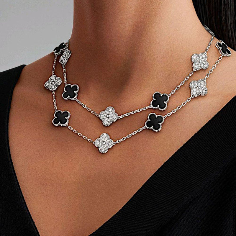Magic Clover Diamond Onyx Necklace 18K / Kalung Berlian Onyx Clover Magic 18K / Diamond Jewelry 119KBD820000AB HT