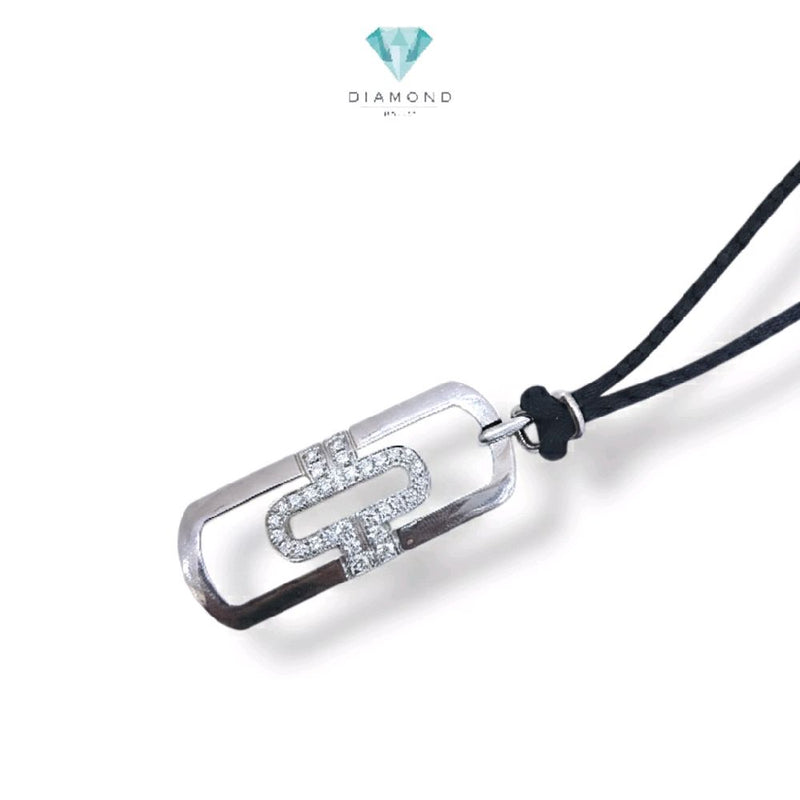 Parentesi Diamond Pendant Necklace 18K / Kalung liontin Berlian 18K / Diamond Jewelry / 432KBD27000RY