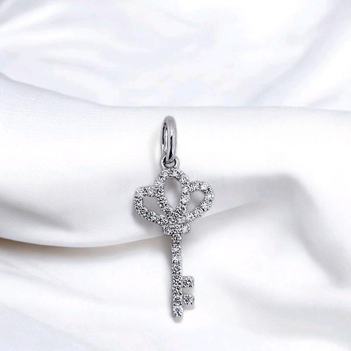 Triad key pendant diamond 18k Gold -Diamond Jewelry