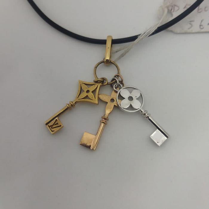 trio key pendant diamond18 K Diamond Jewelry