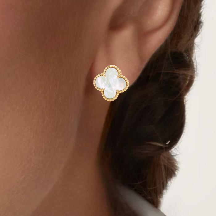 Vintage alhambra VCA earring Mother of Pearl 18K gold Diamond Jewelry