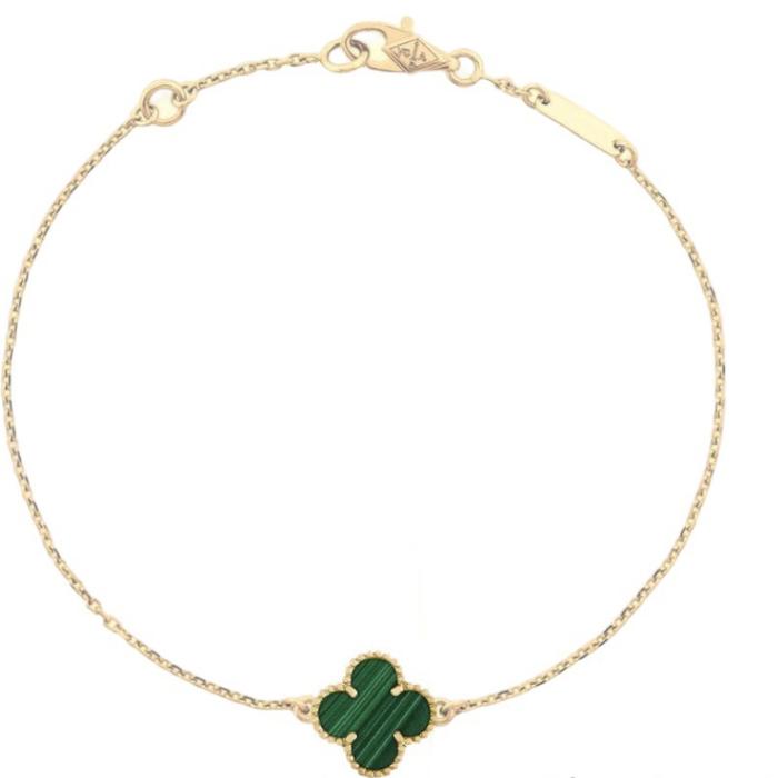 Sweet alhambra VCA gold 18 K Diamond Jewelry
