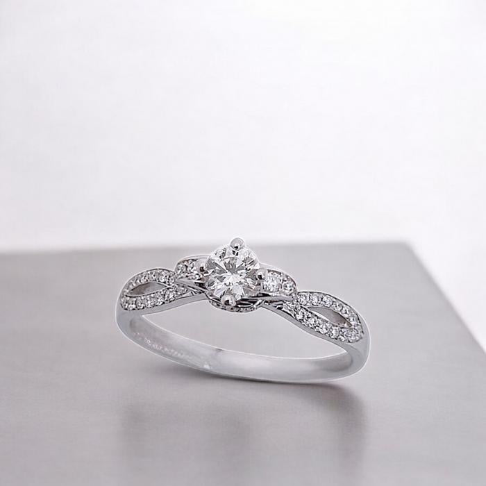 Cincin berlian bunga 18k diamond jewelry