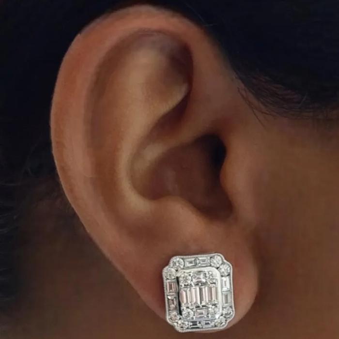 Magic Baguette Earrings 18K / Diamond Jewelry