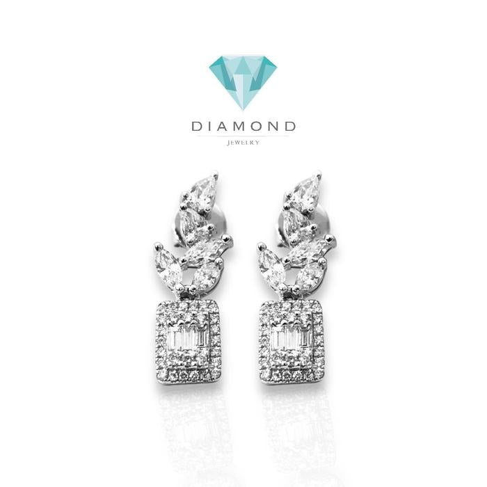 Anting berlian 18K Diamond Jewelry