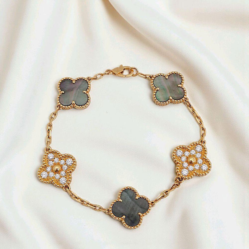 Clover Grey Pearl And Diamond 18k -Diamond Jewelry 110GBD161800AB-(3900HT)