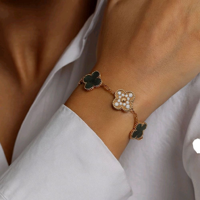 Clover Grey Pearl And Diamond 18k -Diamond Jewelry 110GBD161800AB-(3900HT)