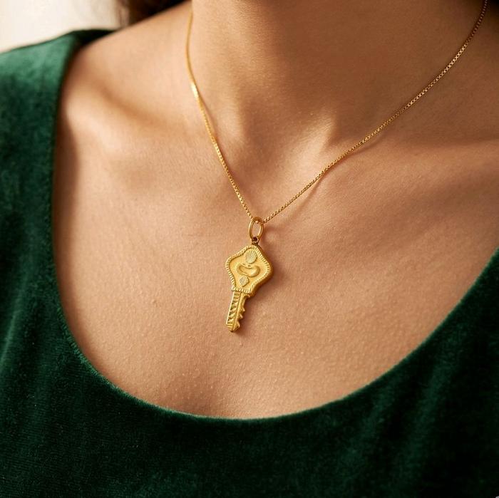 Gold Key Pendant 23K / Liontin Emas Kunci 23K / Diamond Jewelry / 230LMSWP1