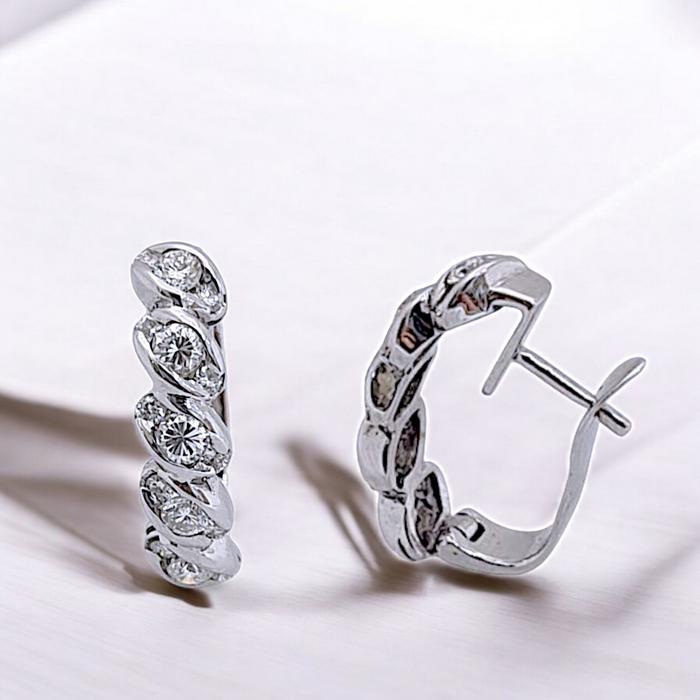 Diamond Hoop Earring 18K / Diamond Jewelry