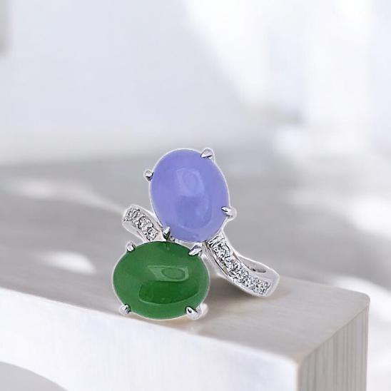 Giok Diamond Ring 18K / Diamond Jewelry